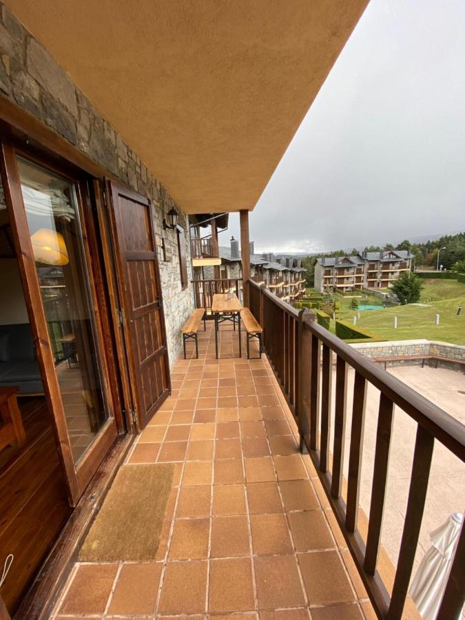 Panoramic Residencia Pista Llarga Apartment Alp Exterior photo